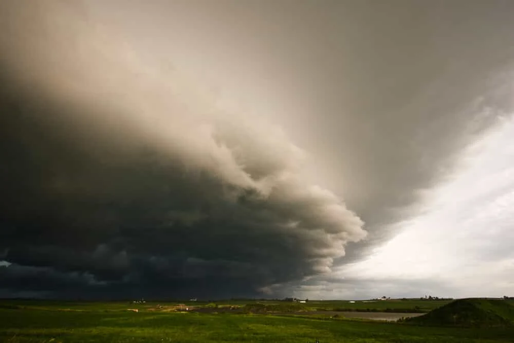 Lowa Strom in village 